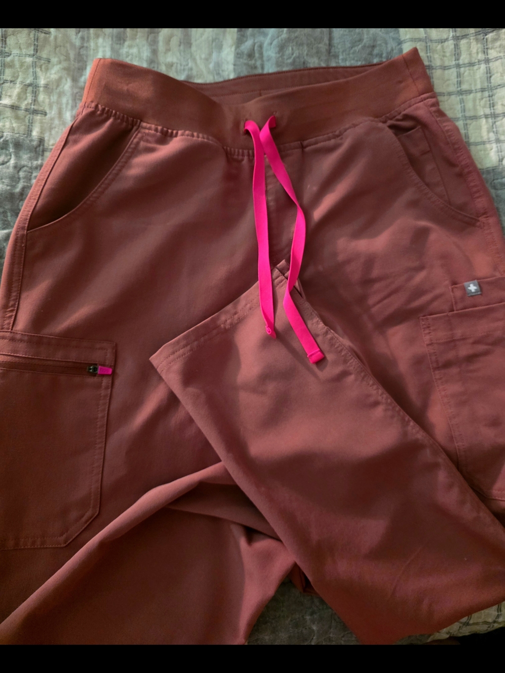 Figs Dusty Rose Scrub Joggers with Hot Pink Drawcord